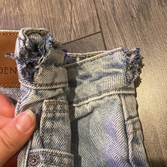 Hidden straight leg jeans - Picture 8 of 8